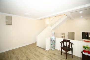 Jalan Bukit Antarabangsa 