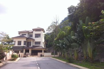 Taman Bukit Melawati