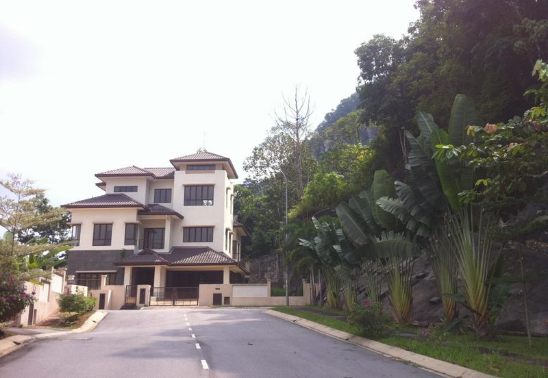 Taman Bukit Melawati