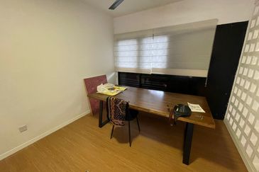 Taman Melawati, 2 Storey Terrace, Freehold, Renovated