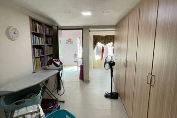 Taman Melawati, Kuala Lumpur, 2 Storey Terrace, Freehold