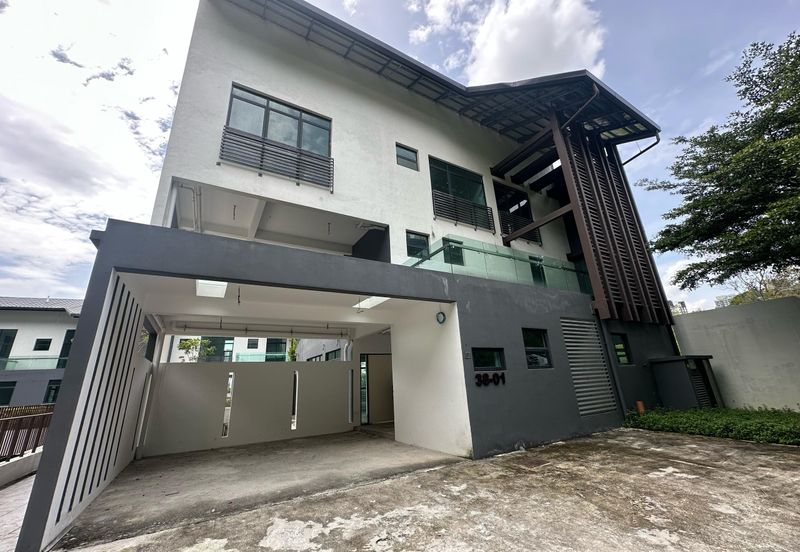 Santuari Park Pantai *