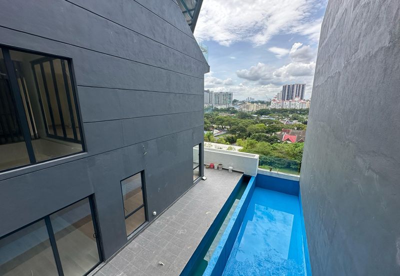 Santuari Park Pantai *