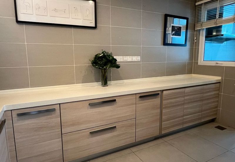 Rafflesia @ The Hill