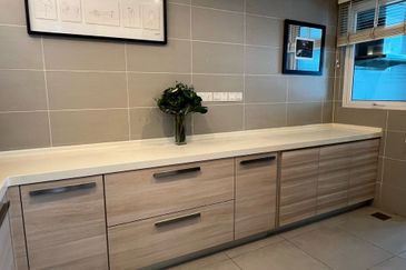 Rafflesia @ The Hill