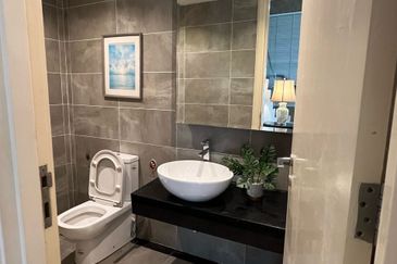 Rafflesia @ The Hill