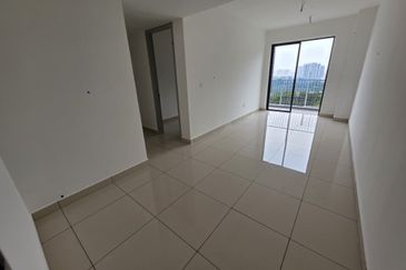 East 57 (Residensi Laman Timur)