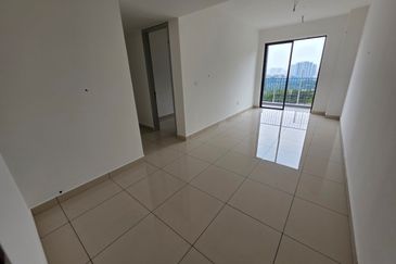 East 57 (Residensi Laman Timur)