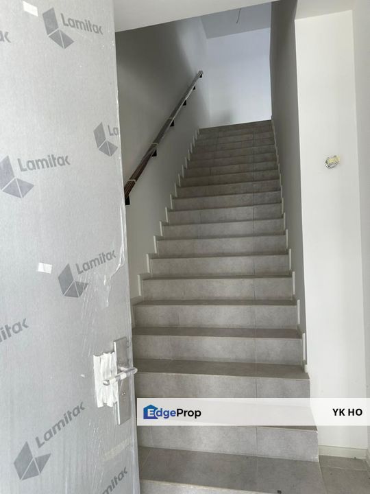 19 Trees Taman Melawati, 2 Storey Superlink, Brand New Unit, Selangor, Ampang