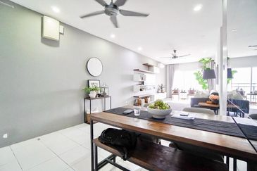 Residensi Platinum Teratai