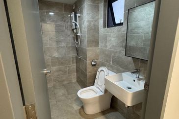 Residensi M Arisa Pelangi