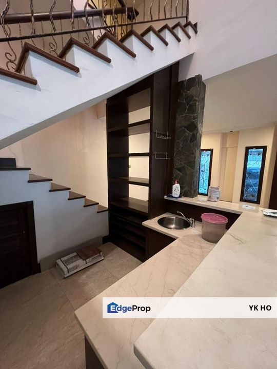Ukay Perdana, Ampang, 2.5 Storey Semi-D, For Sale, Selangor, Ampang