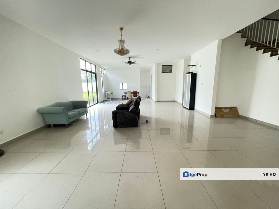 Emery Kemensah, Taman Melawati, Selangor, Selangor, Ampang