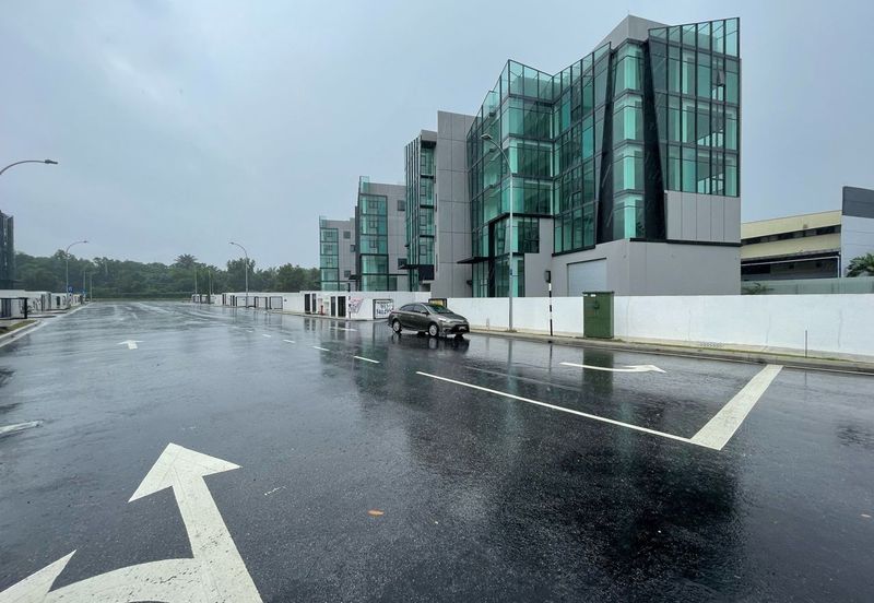 Novus Business Park, Glenmarie