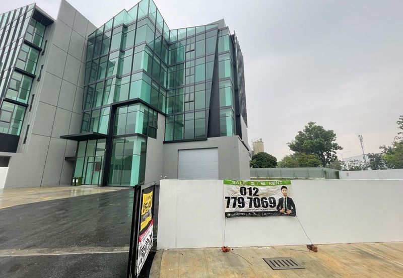 Novus Business Park, Glenmarie