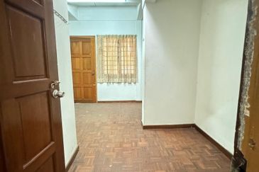 Taman Melawati, Kuala Lumpur, 2 Storey Terrace, Corner Lot, Freehold, For Sale
