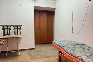 Taman Melawati, Kuala Lumpur, 2 Storey Terrace, Corner Lot, Freehold, For Sale