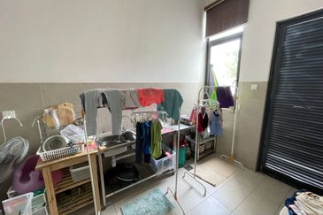 16 Quartz, Taman Melawati