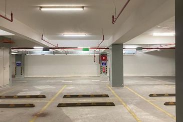 Melawati Corporate Center (MCC)