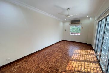 Kampung Datuk Keramat