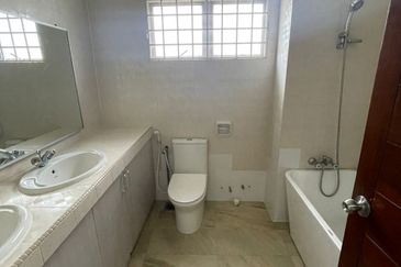 Kampung Datuk Keramat