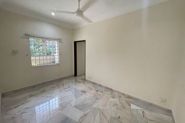 Kampung Datuk Keramat