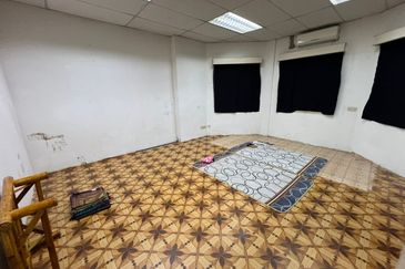 Titiwangsa Bungalow for Rent