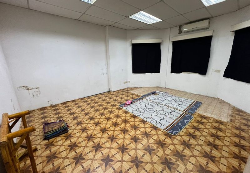 Titiwangsa Bungalow for Rent