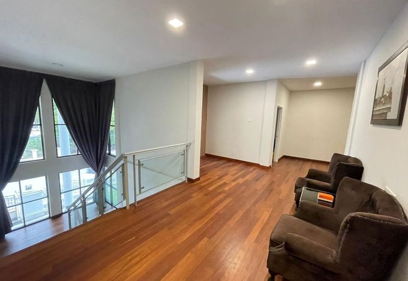 Jalan Bukit Antarabangsa 