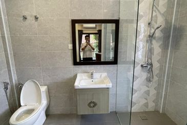 Jalan Bukit Antarabangsa 