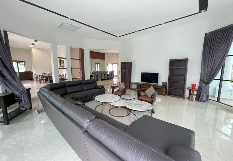 Jalan Bukit Antarabangsa 