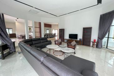 Jalan Bukit Antarabangsa 