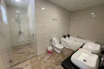 Jalan Bukit Antarabangsa 