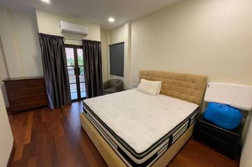 Jalan Bukit Antarabangsa 