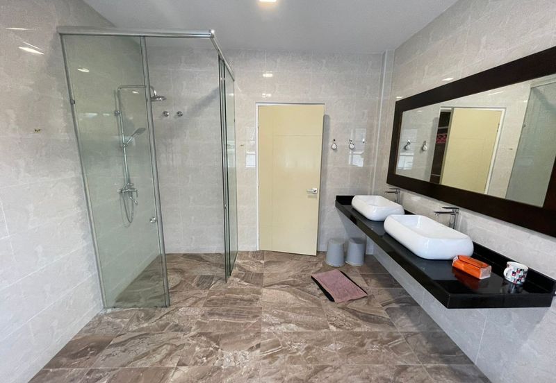 Jalan Bukit Antarabangsa 