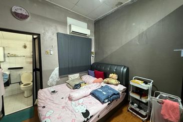 Jalan Wangsa Perkasa 1