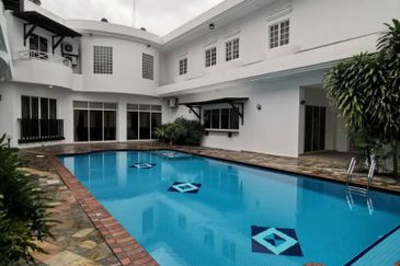 Taman Titiwangsa, Kuala Lumpur, 2 Storey Bungalow, Freehold, For Sale