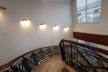 Taman Titiwangsa, Kuala Lumpur, 2 Storey Bungalow, Freehold, For Sale