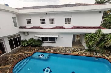 Taman Titiwangsa, Kuala Lumpur, 2 Storey Bungalow, Freehold, For Sale