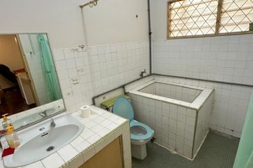 Taman Melawati, Kuala Lumpur, 2 Storey Terrace, Freehold, For Sale