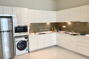 Service Suites @ Pavilion Embassy