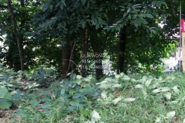 Bungalow Residential Land in good class neighbourhood