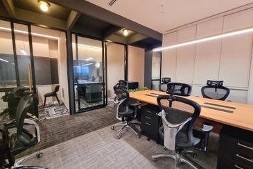 The MET Corporate Towers