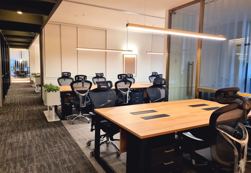 The MET Corporate Towers