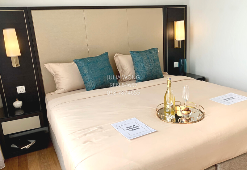 Pavilion Ceylon Hill