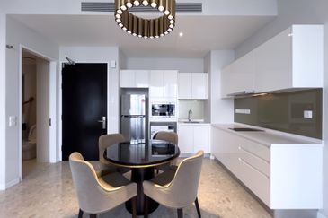 Pavilion Ceylon Hill