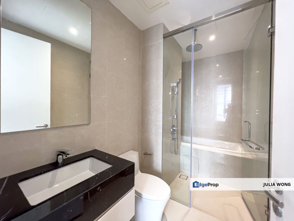  Fully furnished dual key unit (2+1), Kuala Lumpur, Bukit Bintang