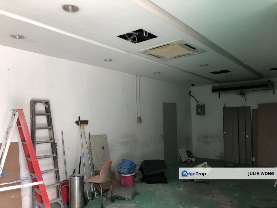 Small space - suitable as storage/ parcel hub, Selangor, Shah Alam