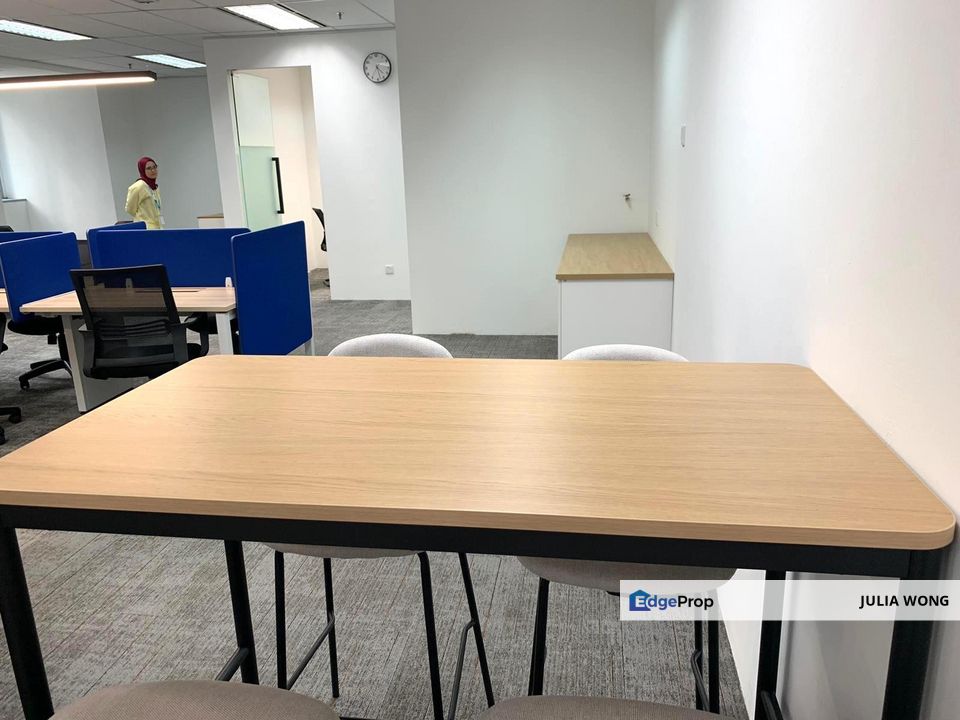 Fully fitted office fits 25pax, close to MRT, hotel and mall, Kuala Lumpur, Damansara Heights