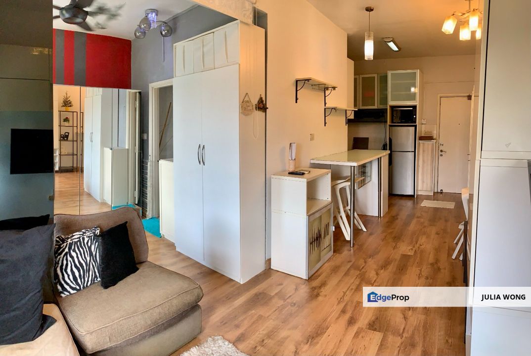 Fully furnished studio, unblocked view, Selangor, Damansara Perdana